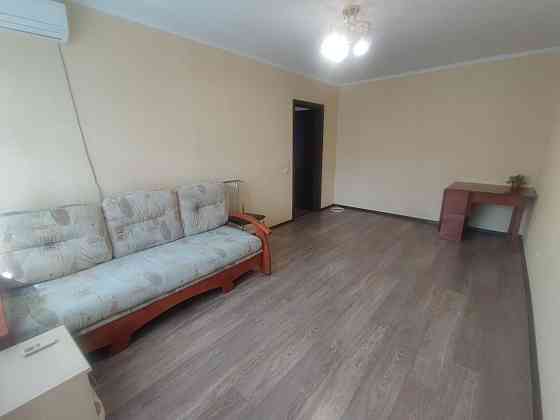 Двухкомнатная квартира с косметическим ремонтом Одесса