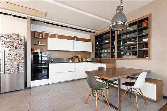 ЖК " Ланжерон", 3 комн с ремонтом и мебелью, 178 метров. Одесса