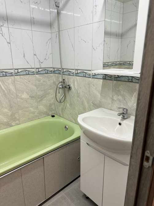 Здається 2-кімнатна квартира після ремонту Чернівці - зображення 2