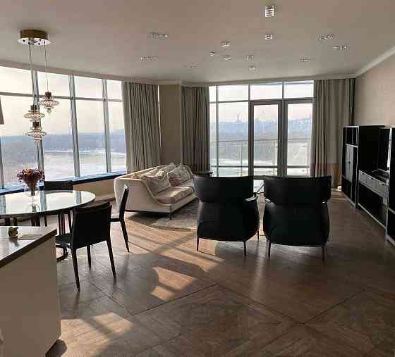 Раїси Окіпної 18,  154 м2. 4-х кімнатна, 11 пов.  видова! Київ