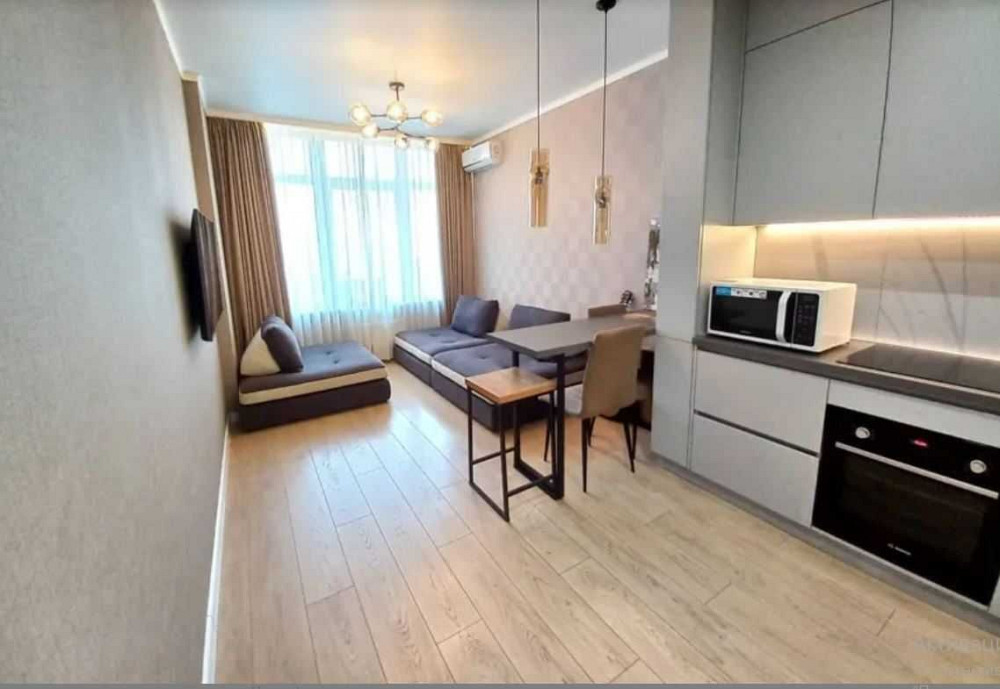 44я ЖЕМЧУЖИНА Квартира  на Каманина Одеса - зображення 1