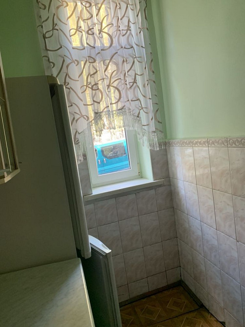 2-х кімнатна квартира цент міста житловий стан 33 мера квадратних Чернівці - зображення 3