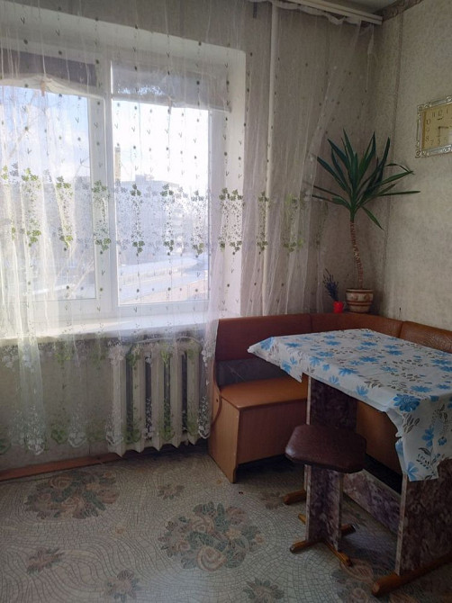 Поодам 2х ком кв на Правом берегу,Бородинский, ул.Ладожская Запорожье - изображение 1