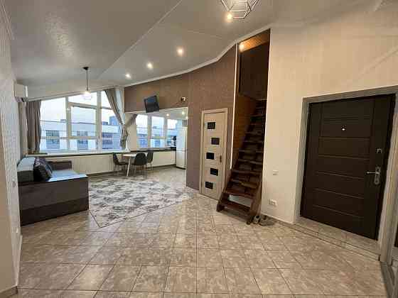 Продається 2-рівнева 2-кімнатна квартира 60м²,р-н Пасічна,вул.Целевича Ивано-Франковск