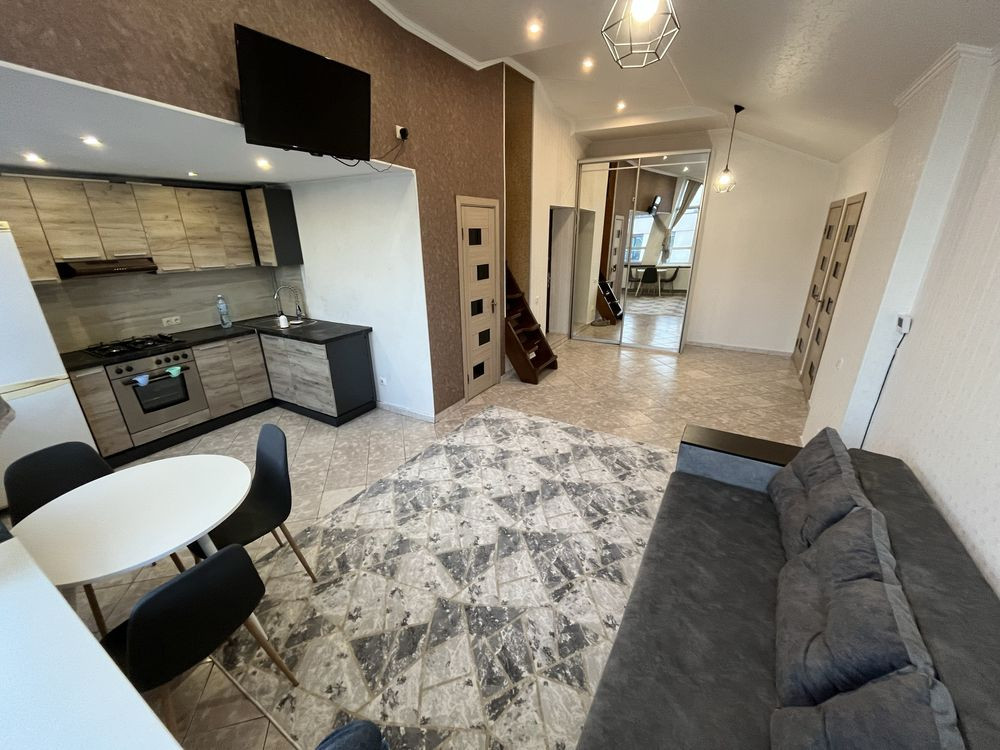 Продається 2-рівнева 2-кімнатна квартира 60м²,р-н Пасічна,вул.Целевича Івано-Франківськ - зображення 6