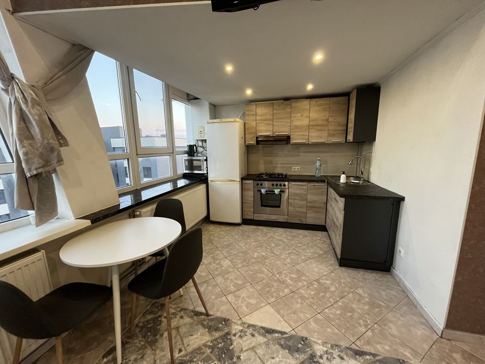 Продається 2-рівнева 2-кімнатна квартира 60м²,р-н Пасічна,вул.Целевича Івано-Франківськ - зображення 4