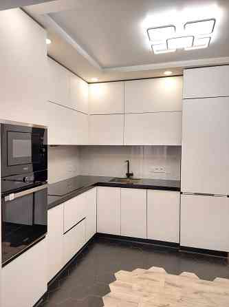 Оренда 1к квартира  в.Мельника 10.Центр ( р-н Стометрівки) Ивано-Франковск