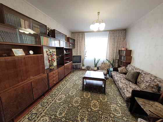 Харківська метро, Вишняківська  вулиця Київ