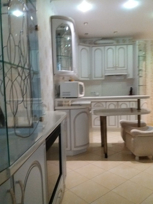 Евродвушка на Новобеличах Наумова 66 метро Академгородок Київ - зображення 3