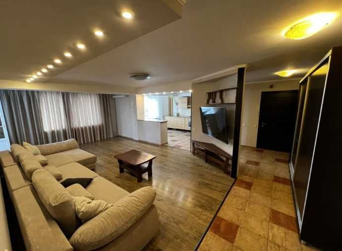 Пропонуємо в оренду чудову 3-ох кімнатну квартиру . Черкаси - зображення 1