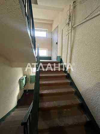 Двухкомнатная квартира на Балковской. Жилое состояние. Средний этаж Одесса