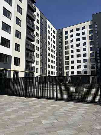 Крута однокімнатна квартира в готовому будинку. Буча. Буча