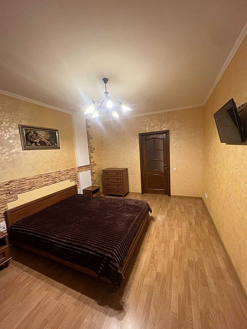 1к. кв. Верховинна 35 Метро Житомирська 10 хв Київ - зображення 2