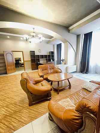 Оренда квартири в центрі на вул. Валова Львів