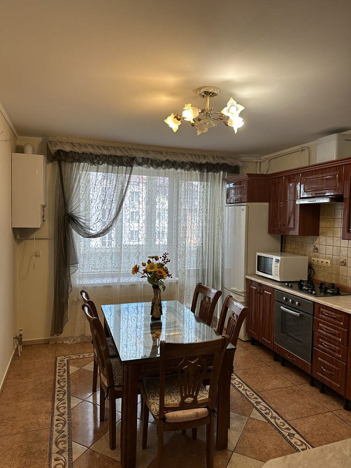 3-к. квартира у центрі міста Ивано-Франковск - изображение 1