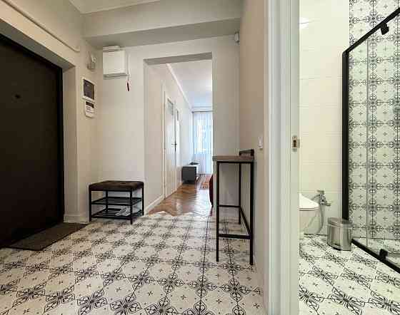 Атмосферна квартира неподалік центру Львів