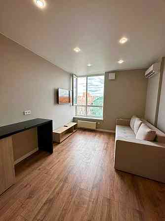 Оренда 1-кім квартири-студії в ЖК Комфорт Таун, просп. Соборності Київ