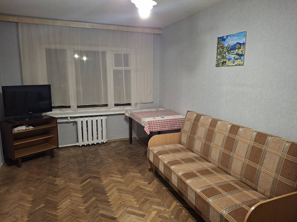 Метро Дорогожичі. Вул. Парково-Сирецька. Однокімнатна кв  в аренду Київ - зображення 1