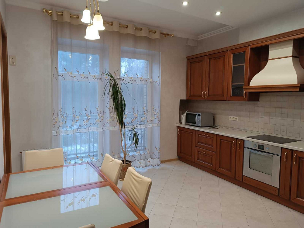 Центр 3-к кв оренда 127 м, 4-й пов, все окремо, 2 санвуз, м.Унів БЕЗ % Київ - зображення 8