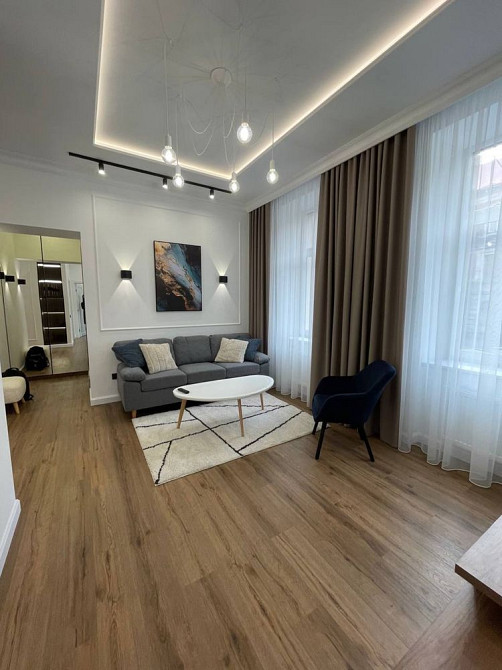 Оренда VIP квартири у центрі Львова Львів - зображення 1