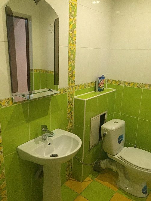 Сдам большую однокомнатную квартиру м.Защитников Украины Харків - зображення 2