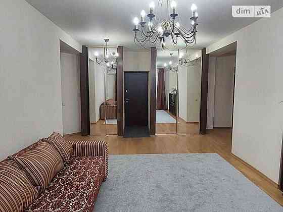 Оренда 2-кімнатної квартири на вул. Зелена
Личаківський р-н. Є балкон Львів