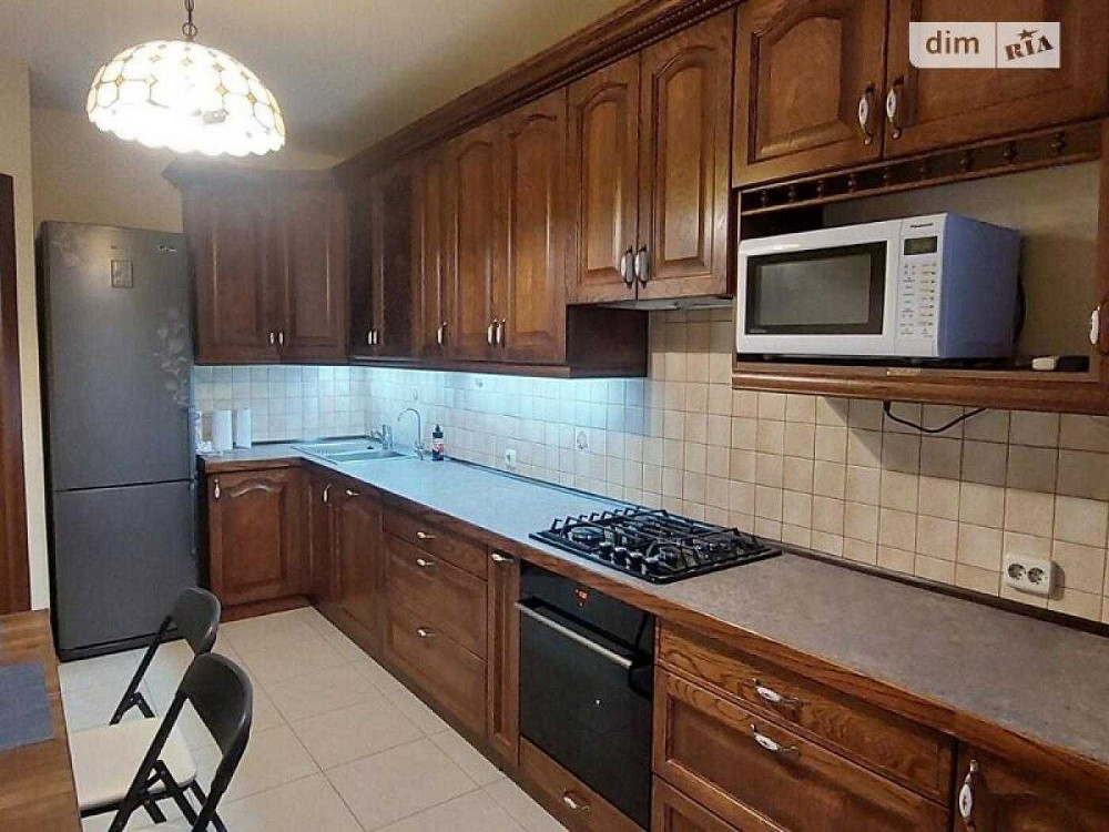 Оренда 2-кімнатної квартири на вул. Зелена
Личаківський р-н. Є балкон Львів - зображення 1