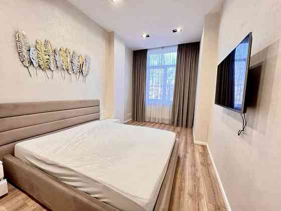 Аренда 2к квартиры в ЖК Comfort City ( секция люкс). Центр Дніпро