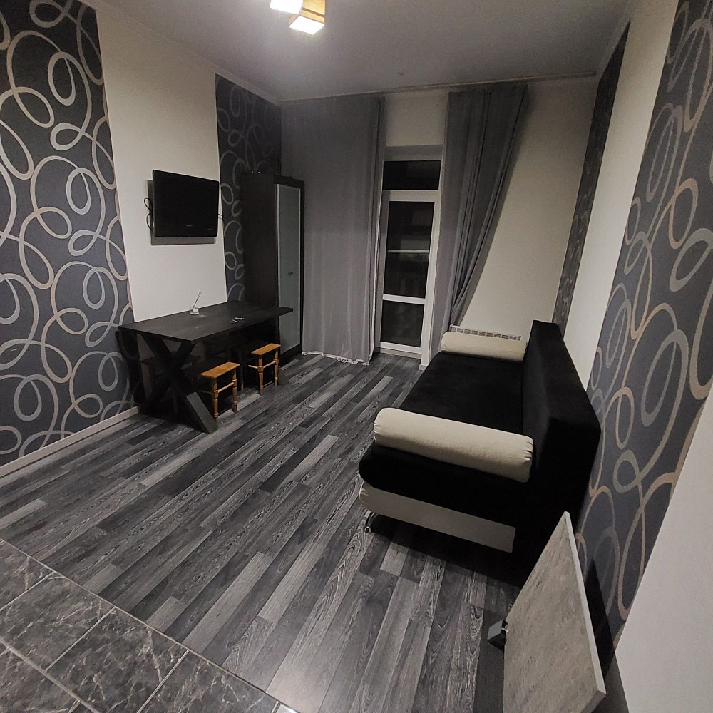 Продам велику однокімнатну квартиру в Броварах! Бровары - изображение 1