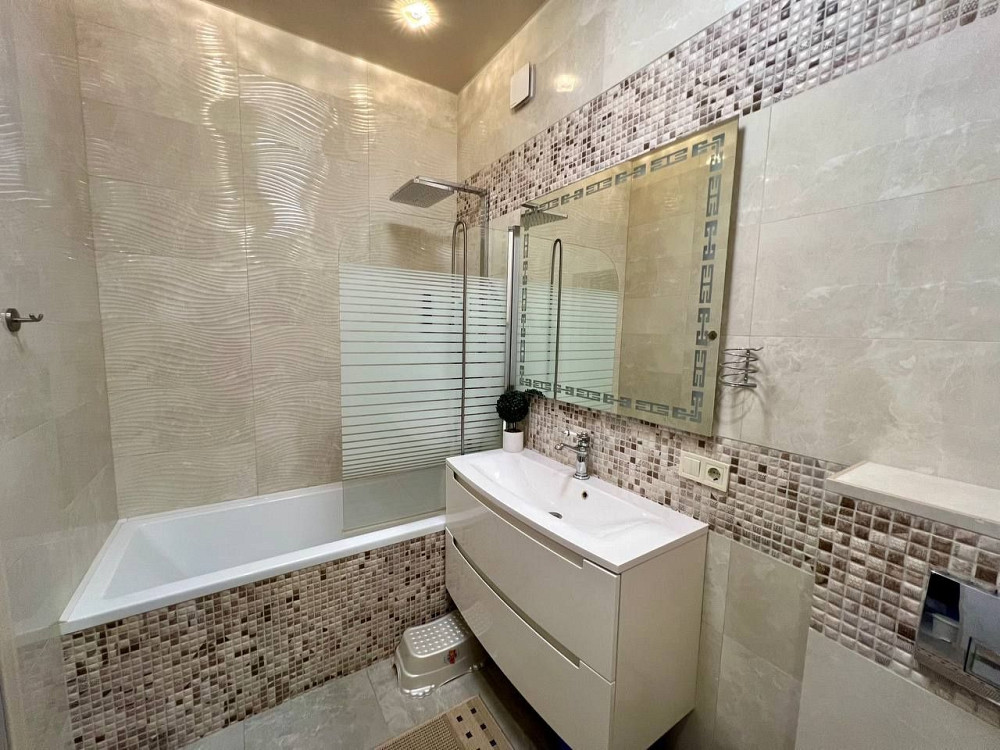 Продам 2 кімнатну новобудову з виглядом на озеро по Чорновола Rivne - photo 1