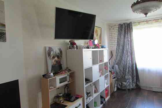 Станція метро ШУЛЯВСЬКА. вул. Андрія Мельника, 14 Г Київ