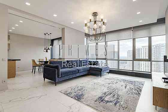 Простора видова квартира з дизайнерським ремонтом у ЖК River Stone Київ