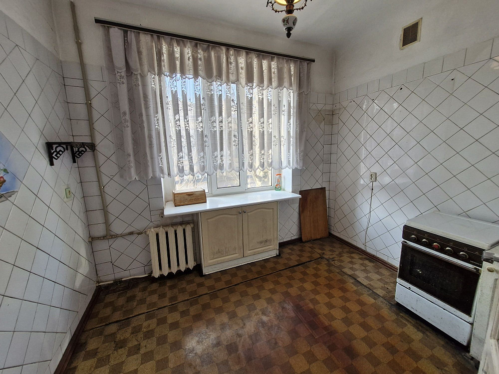 Топ пропозиція! Супер планування! 3-х кімнатна "Сталінка" 97 квартал. Кривой Рог - изображение 7