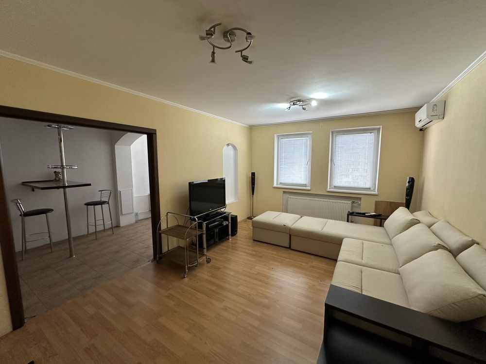 Оренда 3-х кімн.кв біля пляжу Живчик, вул. Героів Дніпра 53 Черкаси - зображення 1