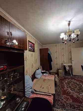Здам 1 кімн. Героїв Крут з двома диванами Одеса