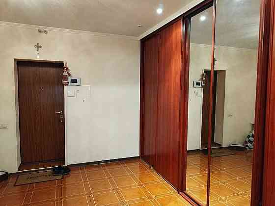 Оренда трикімнатної  квартири з ремонтом Оболонь Київ