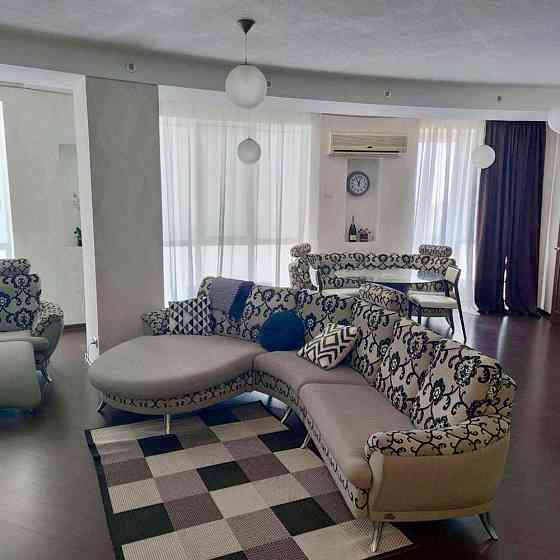 Сдам 3-х к. квартиру с паркоместом Гагарина 95А Дніпро