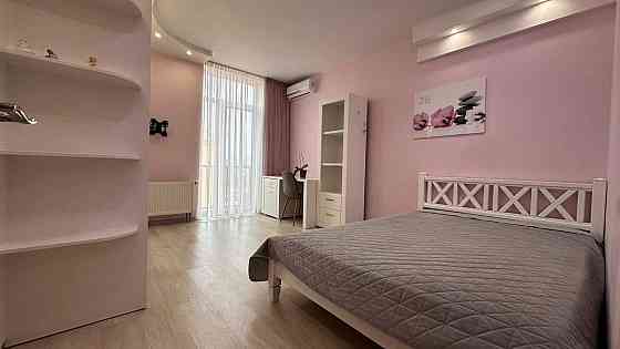 Комфорт Таун продаж просторої 4-х кімнатної квартири Київ