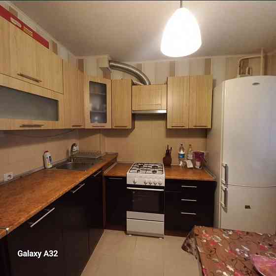 Продам 2-ком Таирова  Кирпичный дом ,Газ 60м Одеса