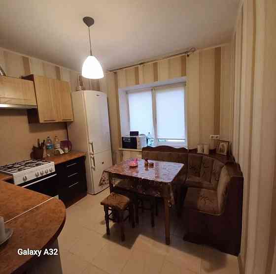 Продам 2-ком Таирова  Кирпичный дом ,Газ 60м Одеса