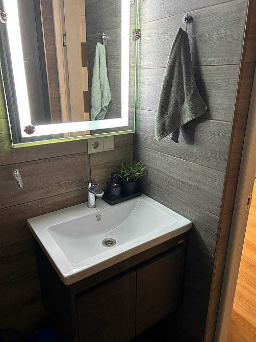 Продаж 3 кім. квартири у ЖК Уютний квартал з ремонтом Софиевская Борщаговка - изображение 6