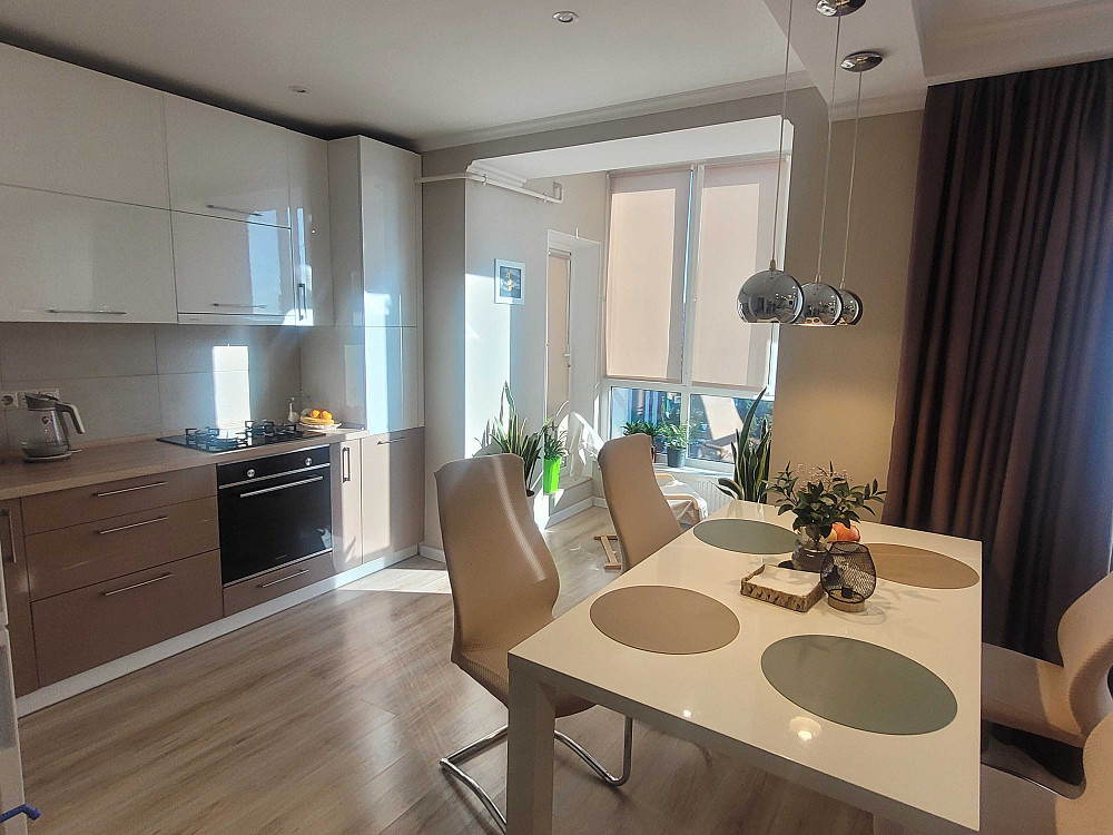 Продаж 3 кім. квартири у ЖК Уютний квартал з ремонтом Софиевская Борщаговка - изображение 2