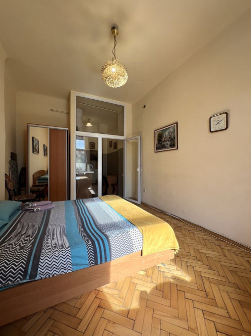 Продаж 1 кім площа Ринок, сам центр, оперний театр Львов - изображение 2