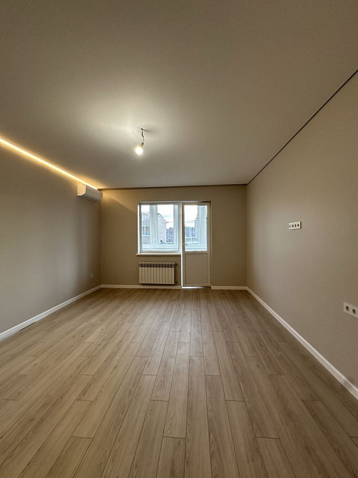 Продається 3-х кімнатна новобудова, Проспект Незалежності Чернівці - зображення 8