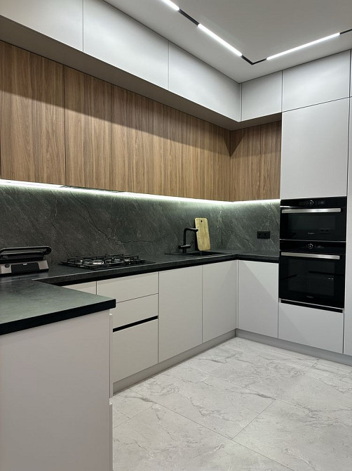 Продається 3-х кімнатна новобудова, Проспект Незалежності Чернівці - зображення 4