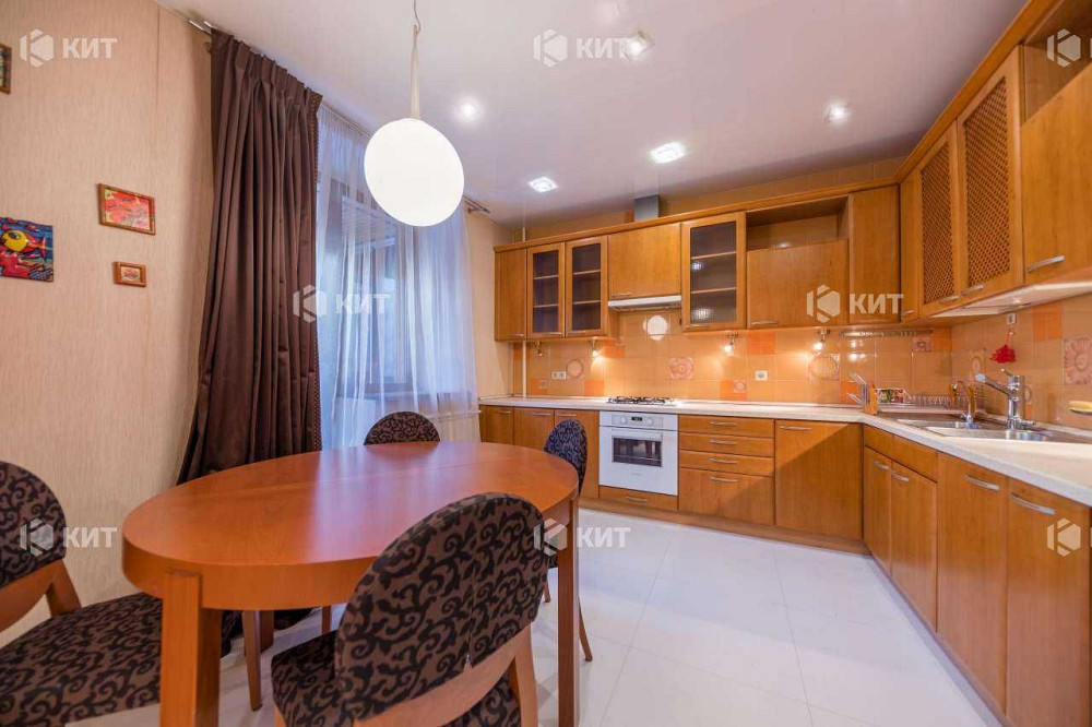 3к.86м2 Центр (м. Площадь Конституции, Дом со шпилем) 110848 Харків - зображення 1