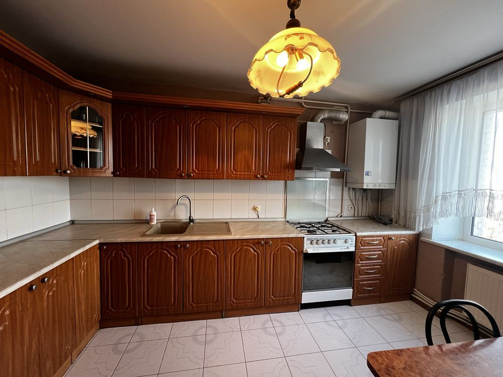 Продам трьох кімнатну квартиру з автономним опаленням Ровно - изображение 1