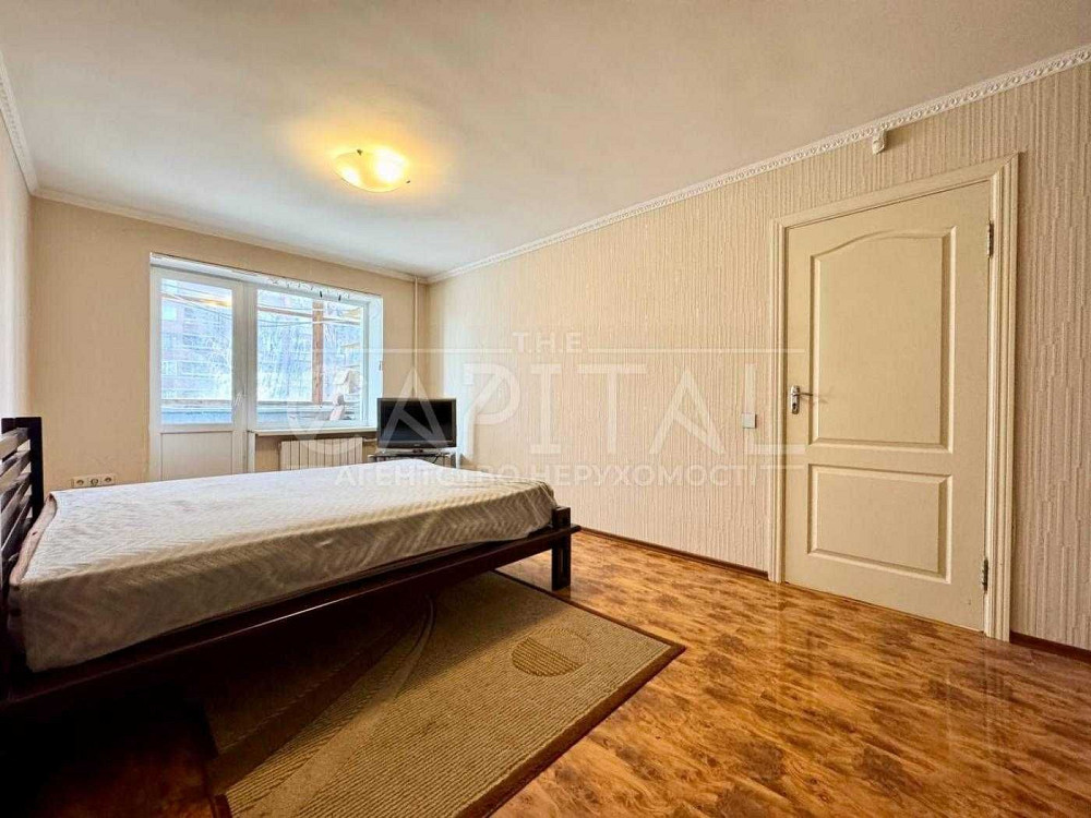 Продажа ВИГІДНА ЦІНА  / ЦЕНТР Квартира / ул. Антоновича, Голосеево Київ - зображення 4