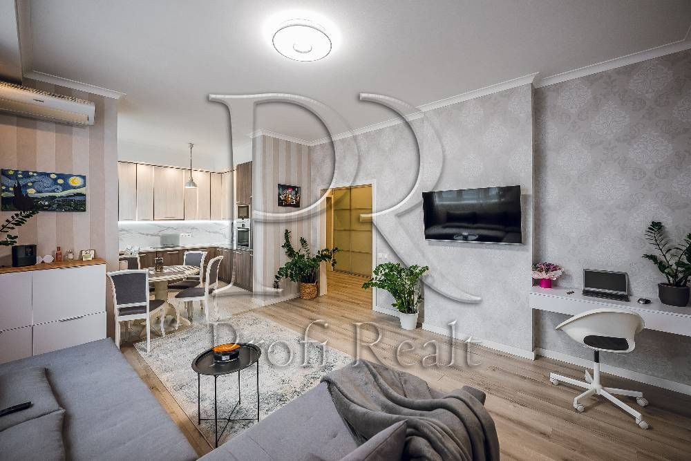 Продаж 3 кімн. квартири за адресою Хоткевича Гната 8 Київ - зображення 1