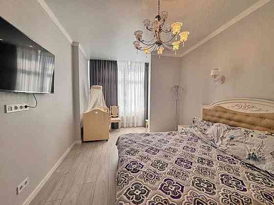 48 Жемчужина, Каманина, 1-но комнатная с ремонтом Одеса